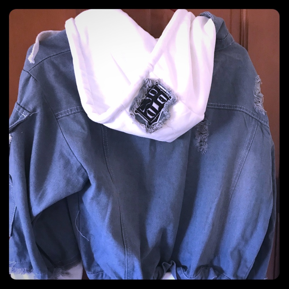 Unisex M Distressed Blue Denim with White Hoodie